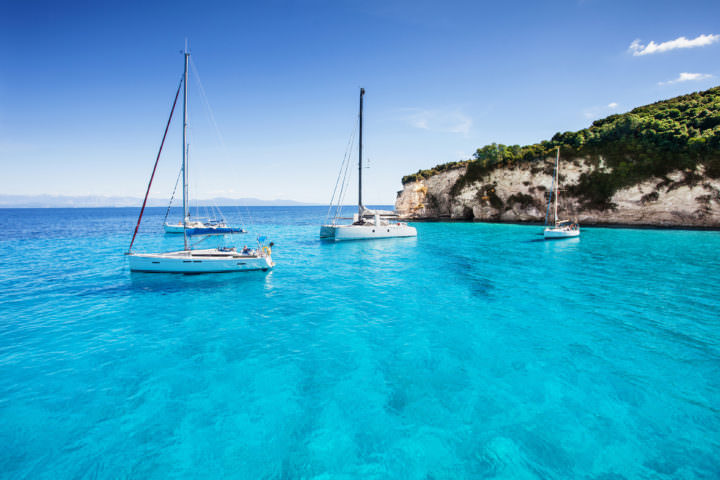 Rent a boat in Corfu