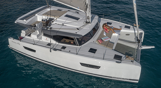 Fountaine_Pajot_Astrea_42_3.jpg