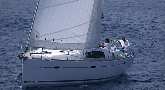 oceanis_43_3.jpg