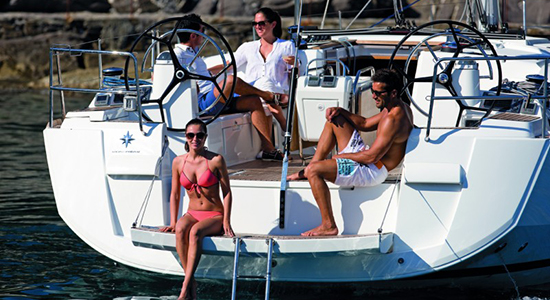 skippered bareboat yachts rental greece