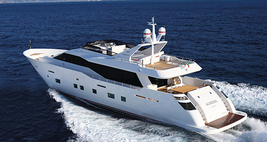 Aurora_Motor_Yacht_01.jpg