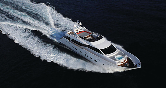 Aurora_Motor_Yacht_02.jpg