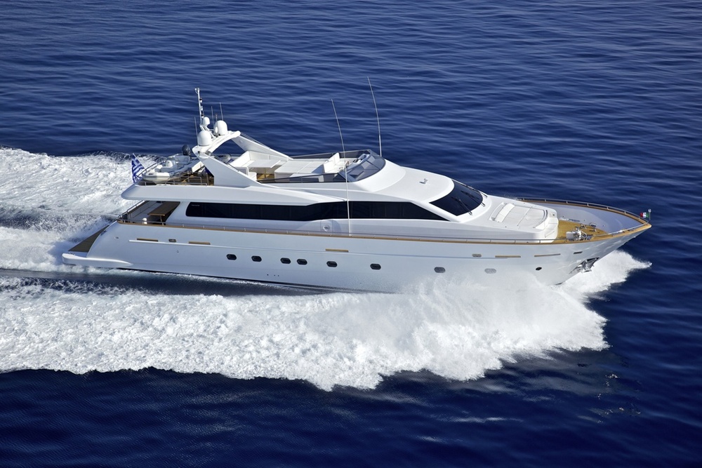 crewed motor yacht charter greece