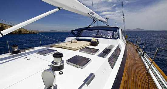 Amadeus_Sailing_Yacht_02.jpg